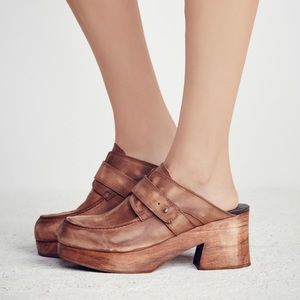Free People Cross Bow Clog, size 39